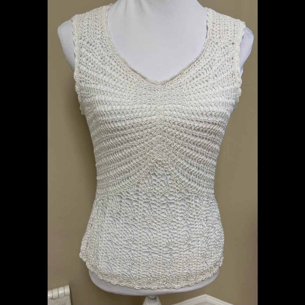 Talbots Hand Knit Sleeveless Top - size Large